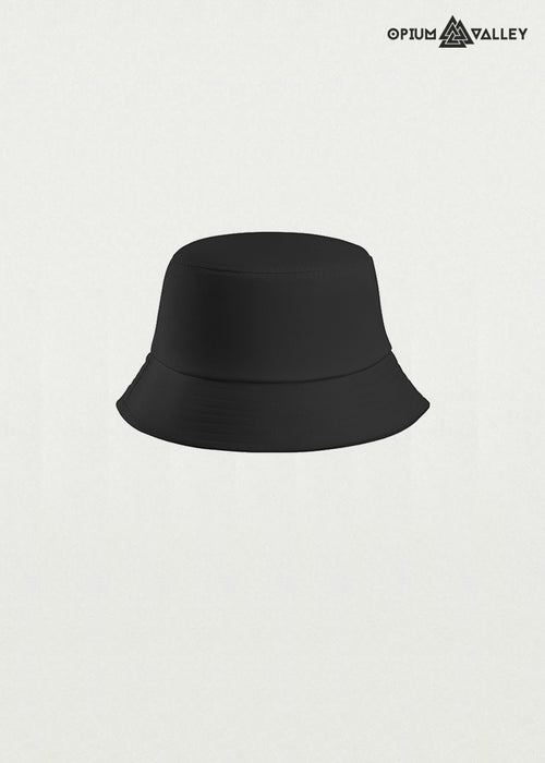 Plain bucket hat with breathable fabric and minimal streetwear design – unisex summer headwear by Opiumvalley.
