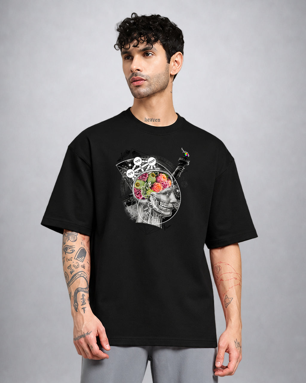 Enlightenment psychedelic T-shirt oversized fit with mystical third-eye artwork by Opium Valley