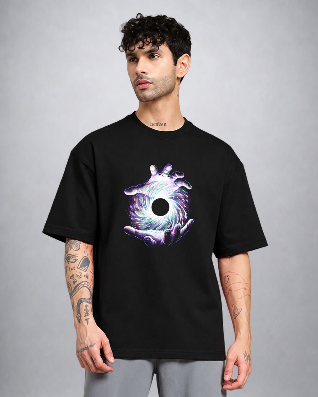 Hands of Light psychedelic T-shirt in oversized fit with mystical trippy artwork