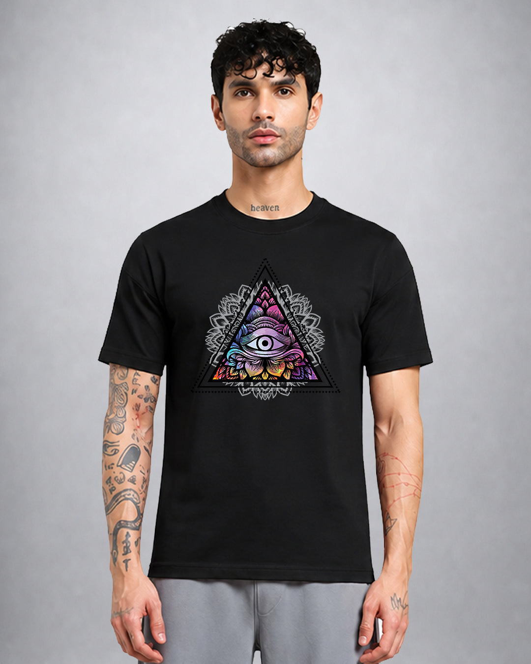 Illuminati psychedelic trippy t-shirt regular fit with dark mystical streetwear design