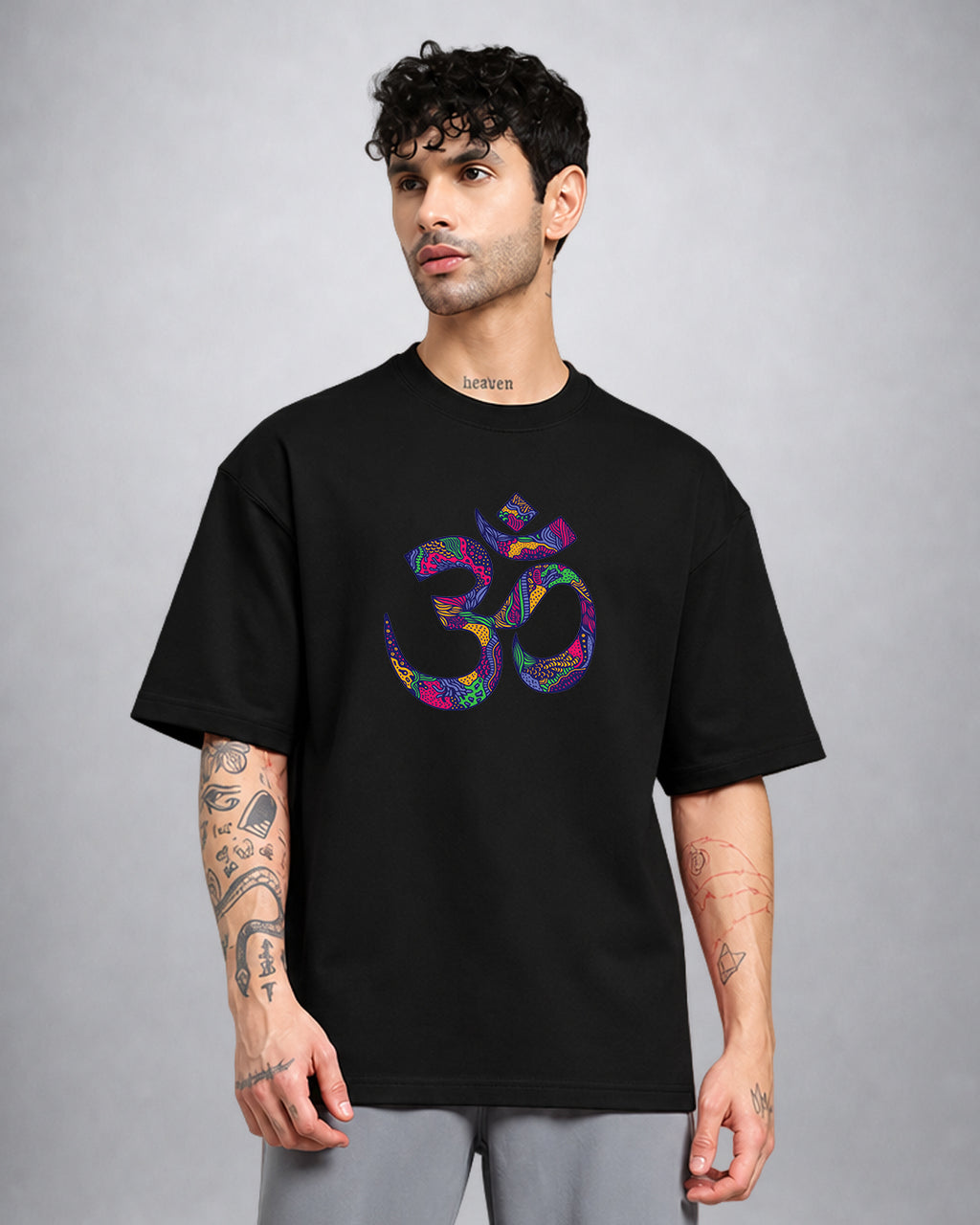 Om Symbol TRIPPY TSHIRT oversized fit psychedelic streetwear by Opium Valley