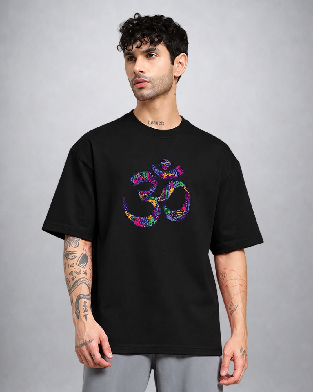 Om Symbol TRIPPY TSHIRT oversized fit psychedelic streetwear by Opium Valley