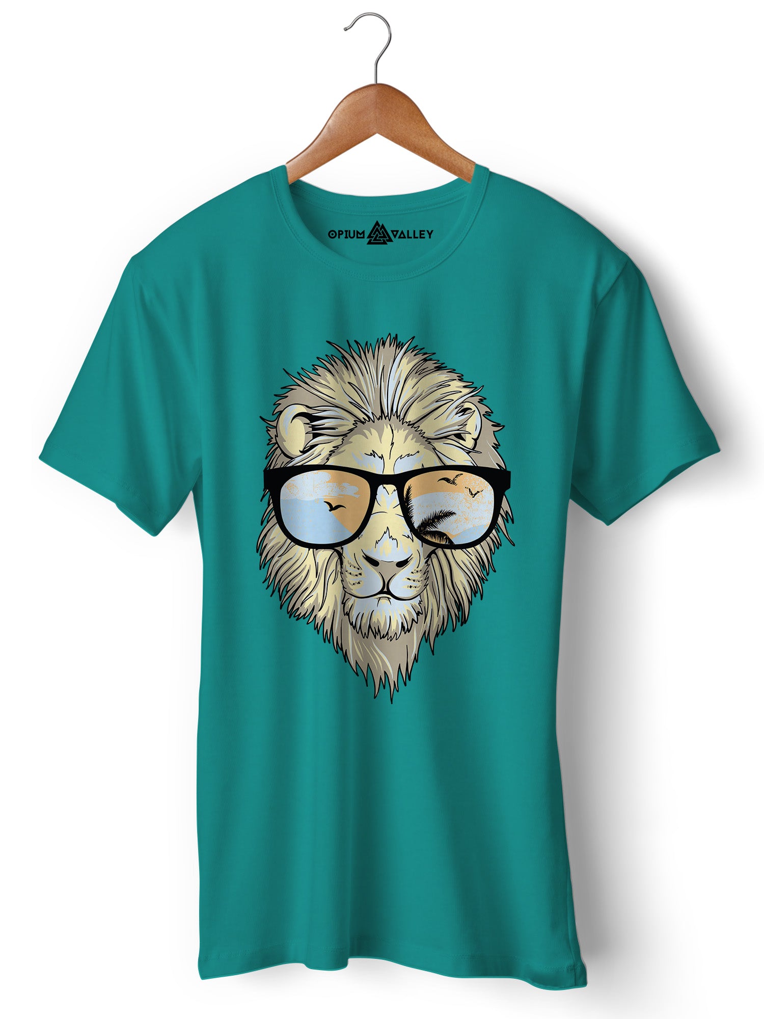 Leisure Lion - Round Neck T-Shirt - Opium Valley