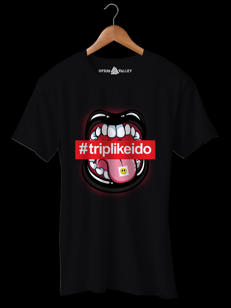 Tripping - Round Neck T-Shirt - Opium Valley